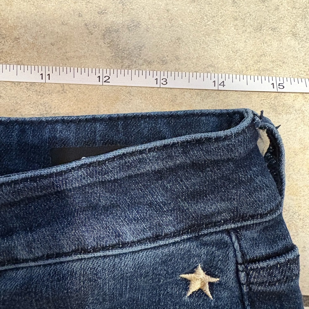 Judy Blue Skinny Blue Jeans with Star Pattern - Picture 7 of 11
